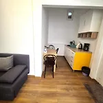 Centrum House