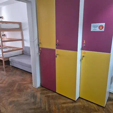 Centrum House *