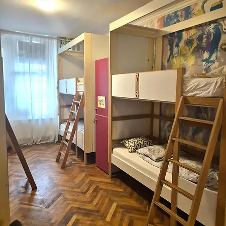 Hostel Centrum House Brasov