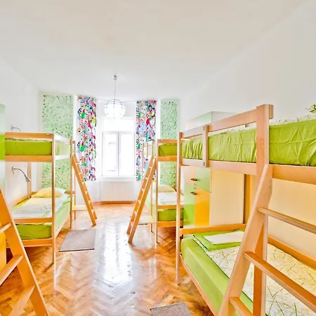 Centrum House Hostel Brassó