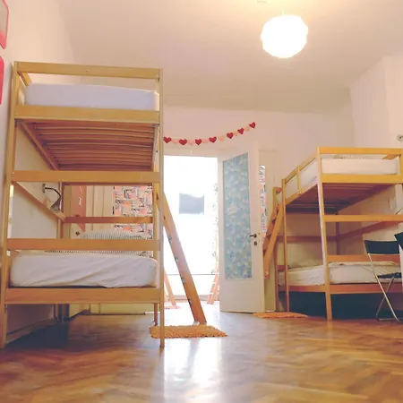 Centrum House Hostel Brassó