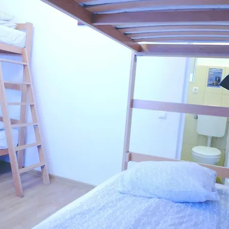 Auberge de jeunesse Centrum House