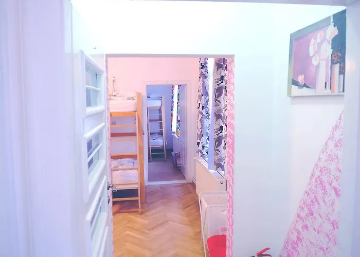 Centrum House * בראשוב